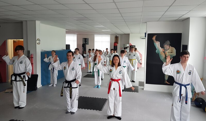 Teens and tweens Takwon-do classes, Wirral ©Wirral UKTA